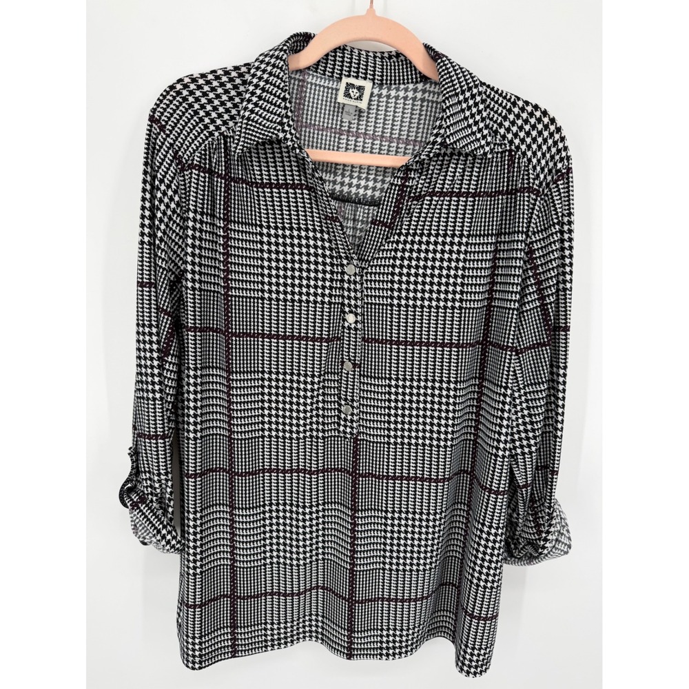 Anne Klein Blouse Women Large‎ Black White Houndstooth Plaid Roll Tab Henley Top